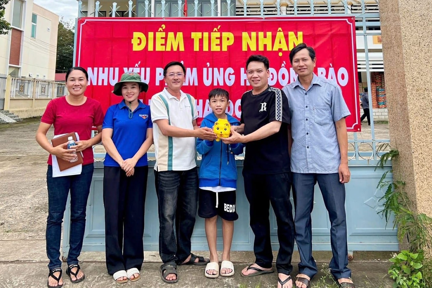 “Một tấm lòng nhỏ - một yêu thương lớn”