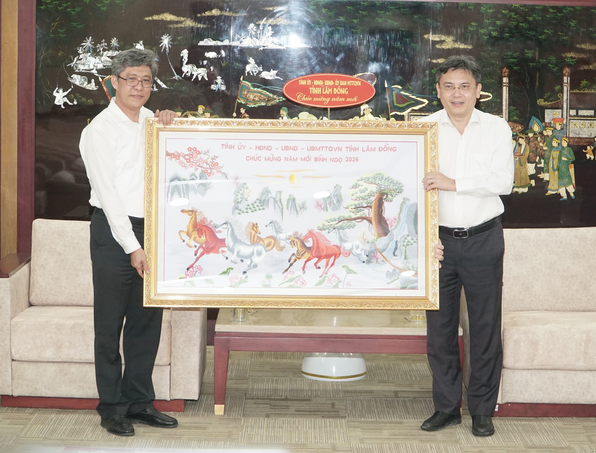 Lãnh đạo UBND tỉnh Lâm Đồng chúc Tết Đại học Quốc gia và Đại học Y Dược TP. Hồ Chí Minh