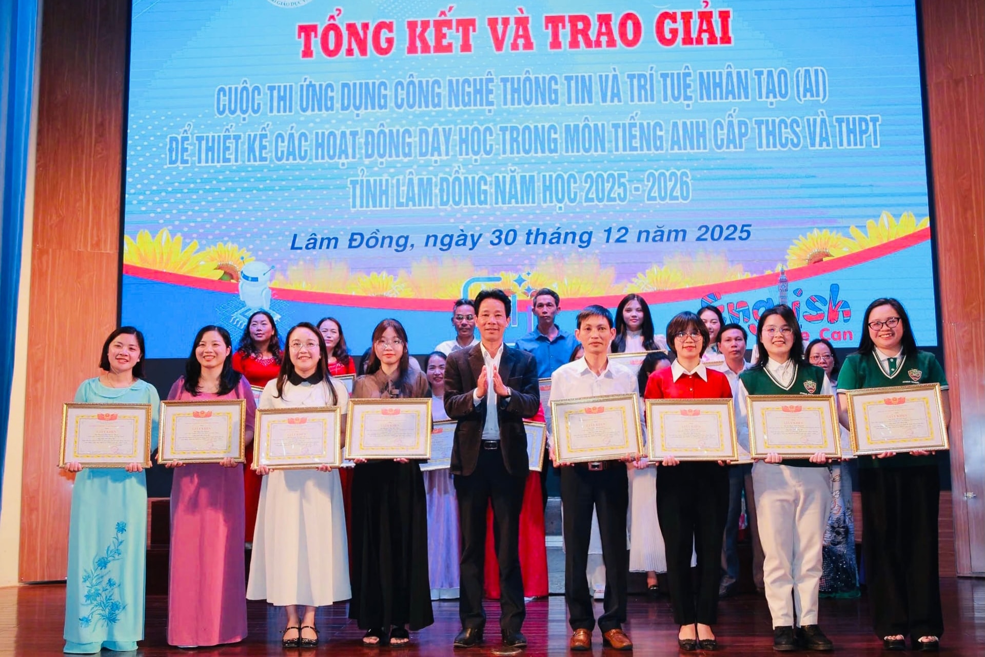 Nâng chất lượng đội ngũ nhà giáo trước yêu cầu đổi mới