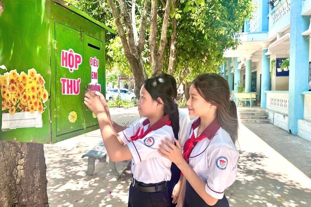 Học sinh cởi mở hơn nhờ “Hộp thư điều em muốn nói”