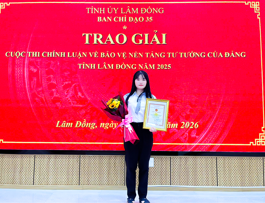 Học sinh Trường THPT Lộc Thành đạt giải C Cuộc thi chính luận bảo vệ nền tảng tư tưởng của Đảng tỉnh Lâm Đồng năm 2025