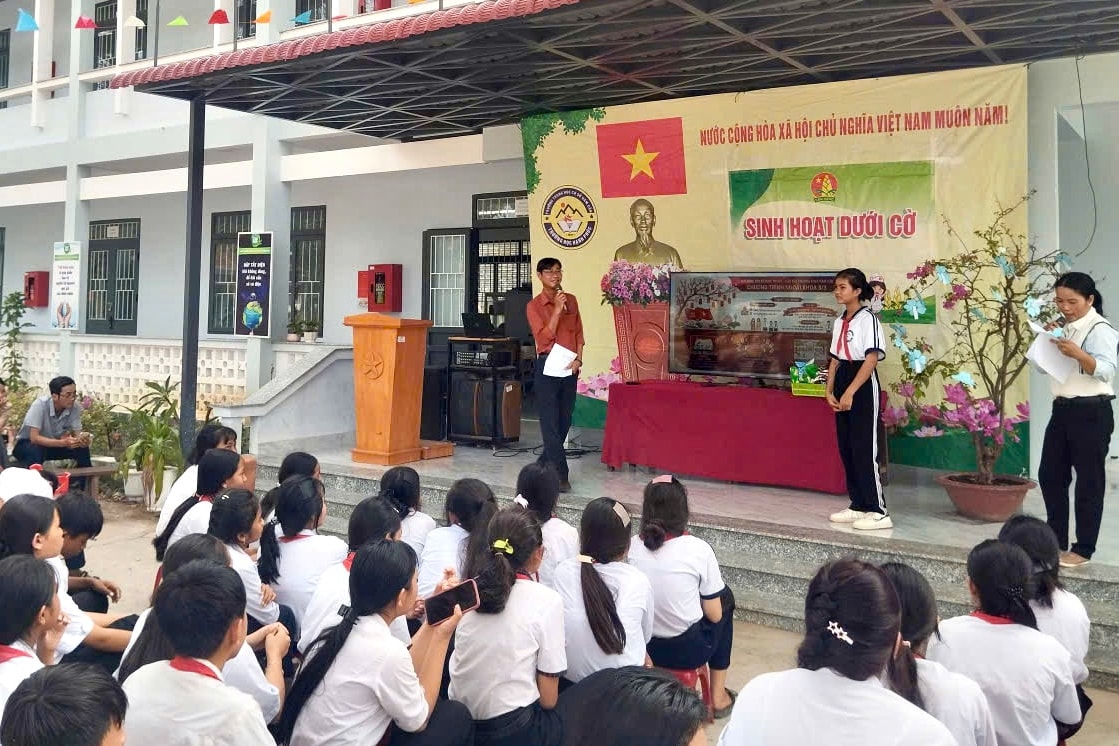 Khơi dậy tình yêu quê hương từ “Giáo dục địa phương”