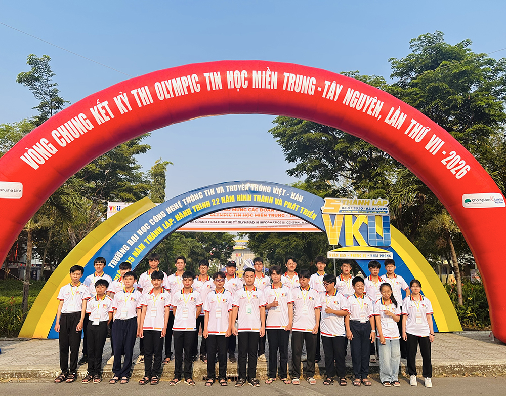 Học sinh Lâm Đồng giành Huy chương Vàng, dẫn đầu bảng Siêu cúp tại Olympic Tin học 2026