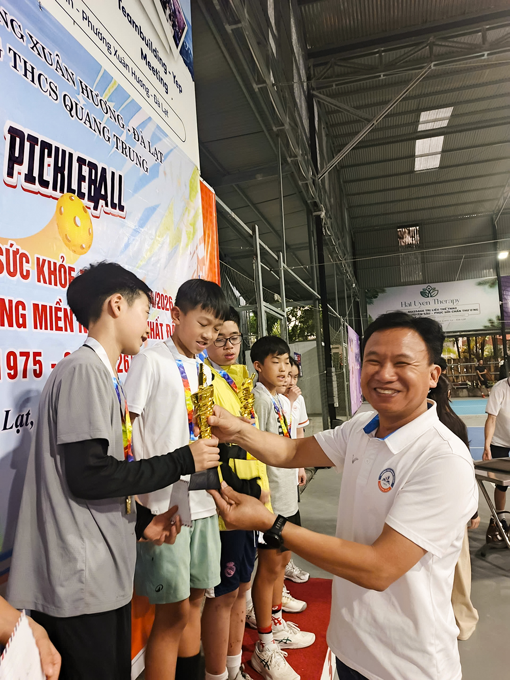 Sôi nổi Giải Pickleball lần thứ 2 tại Trường THCS Quang Trung