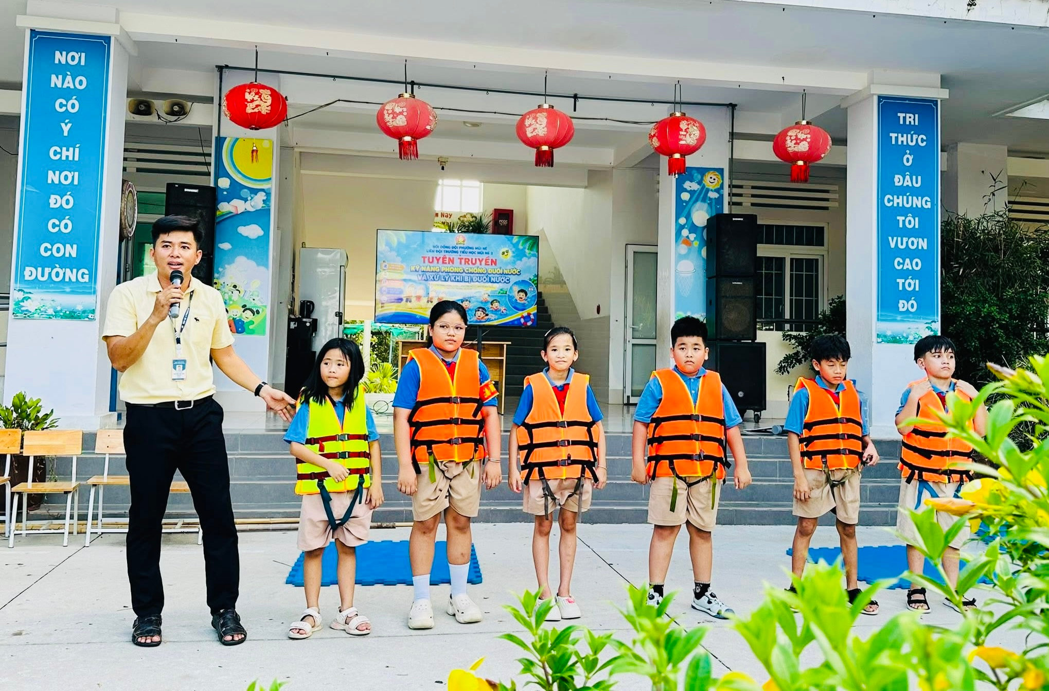 Mùa hè an toàn bắt đầu từ kỹ năng sống