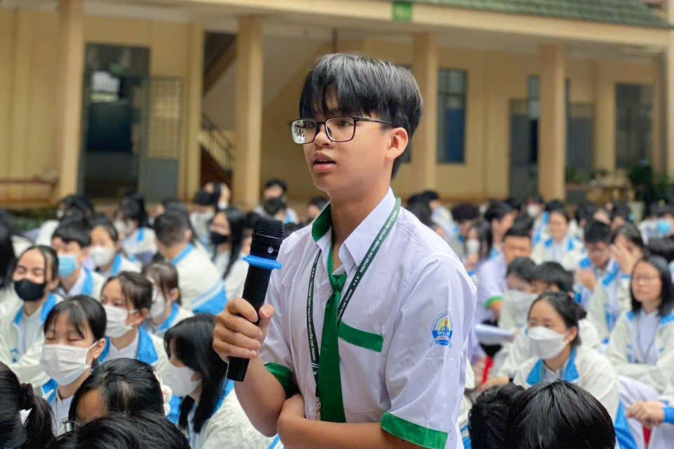 Từ lớp chuyên Toán đến giảng đường đại học danh tiếng Hoa Kỳ