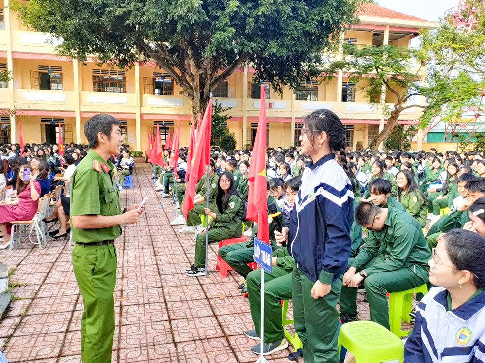 Phát huy vai trò tự quản trong bảo đảm an ninh, trật tự tại cơ quan Sở Giáo dục và Đào tạo