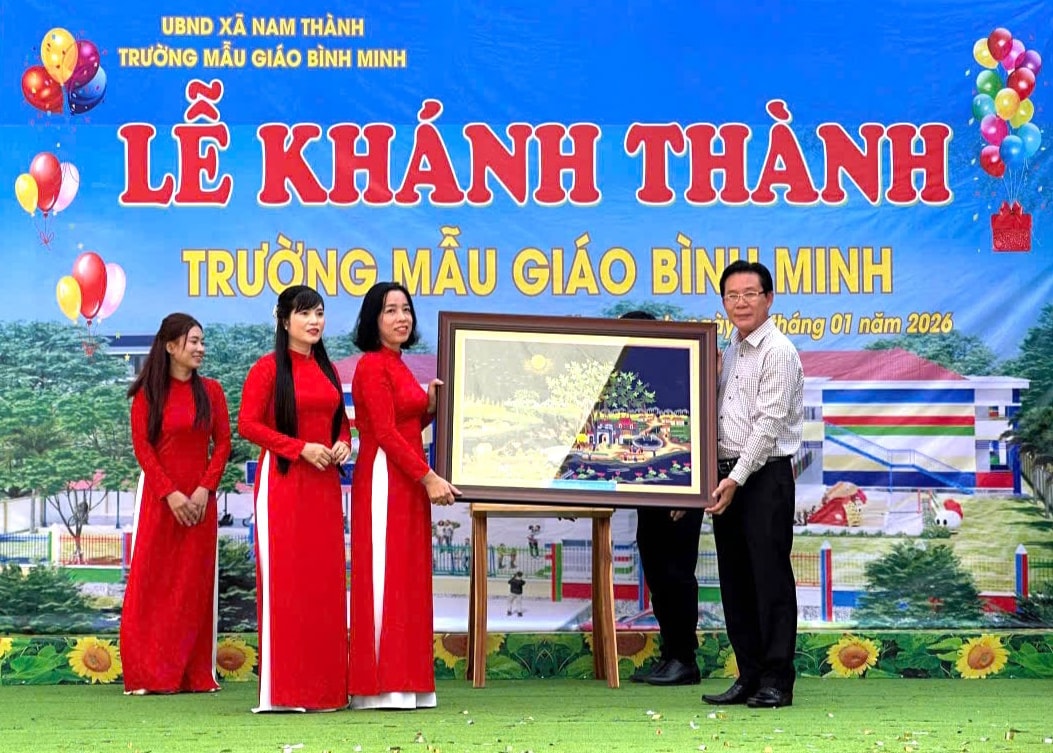 Nam Thành khánh thành Trường Mẫu giáo Bình Minh chào mừng thành công Đại hội Đảng