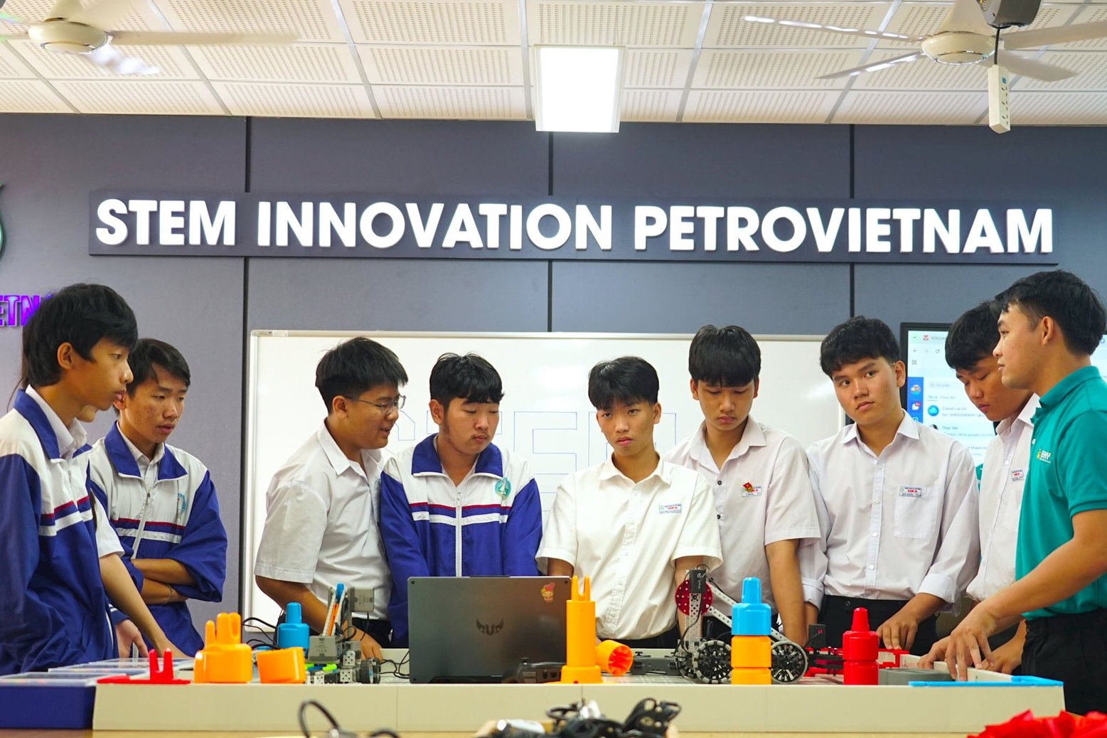 Bộ GDĐT ban hành quy định mới về tổ chức giáo dục STEM trong giáo dục phổ thông