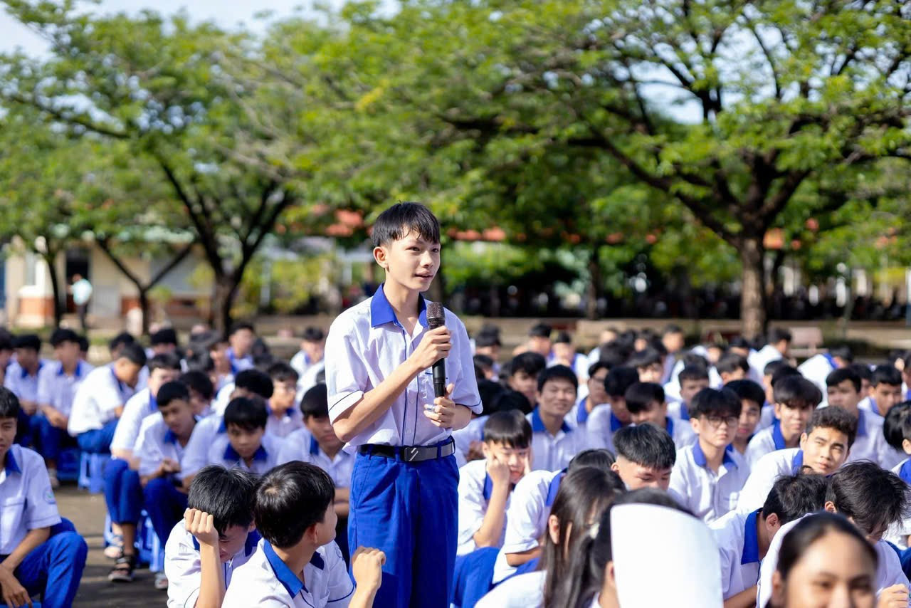 Hoạt động giáo dục tăng cường không được thu tiền người học