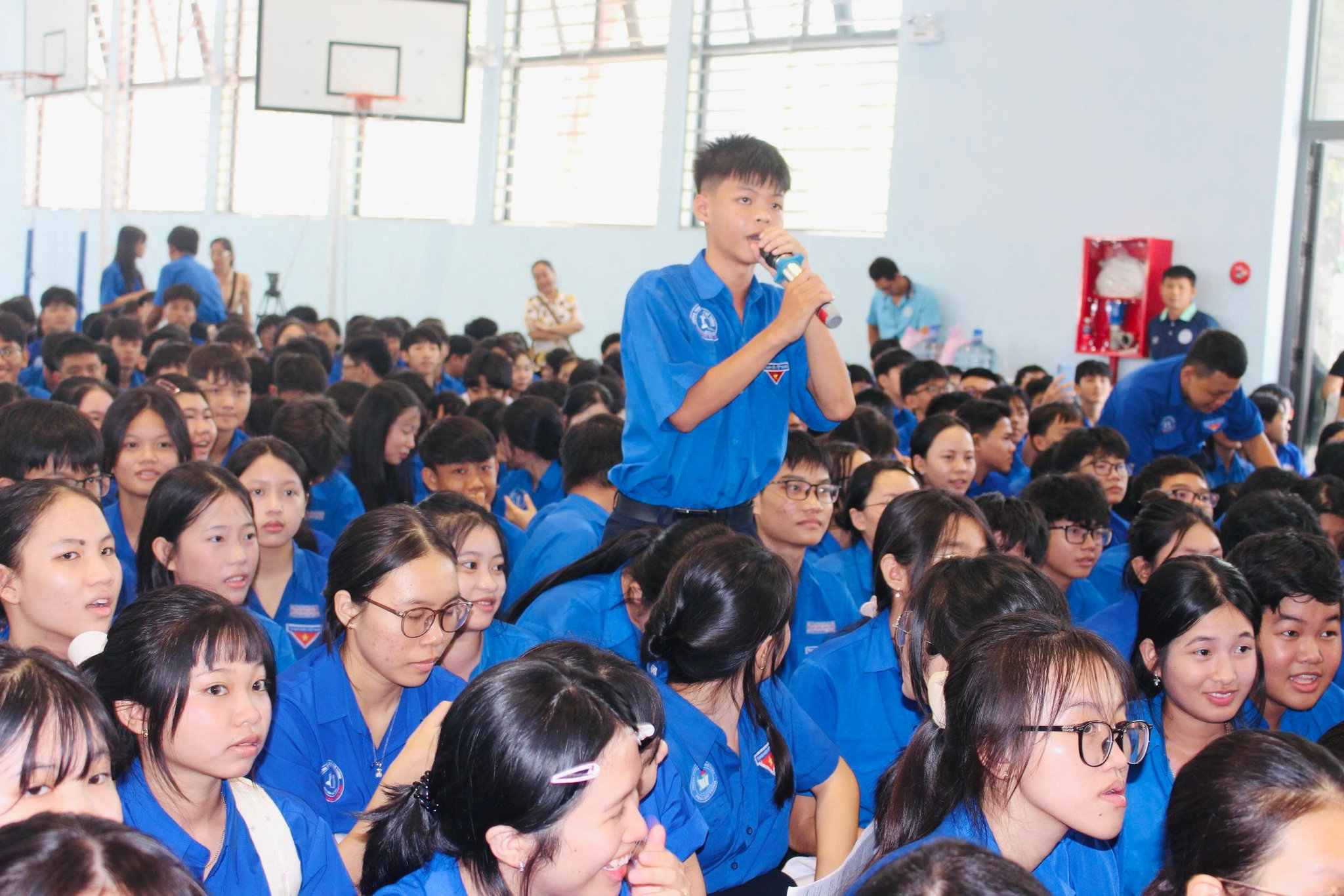 Bồi đắp giá trị sống cho học sinh từ những bài học thực tế