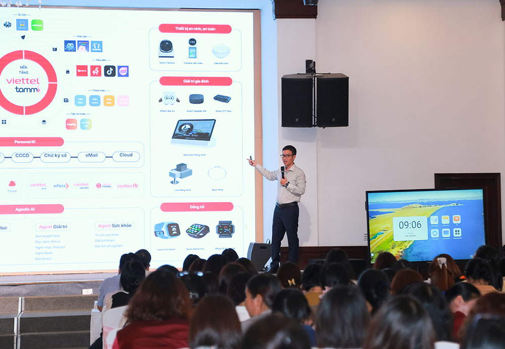 Lâm Đồng đẩy mạnh Đề án 06 trong giáo dục, Học bạ số đạt tỷ lệ đồng bộ 99,18%