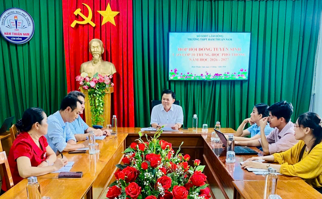 Mùa tuyển sinh lớp 10 ở Lâm Đồng: Giảm áp lực, tăng trách nhiệm