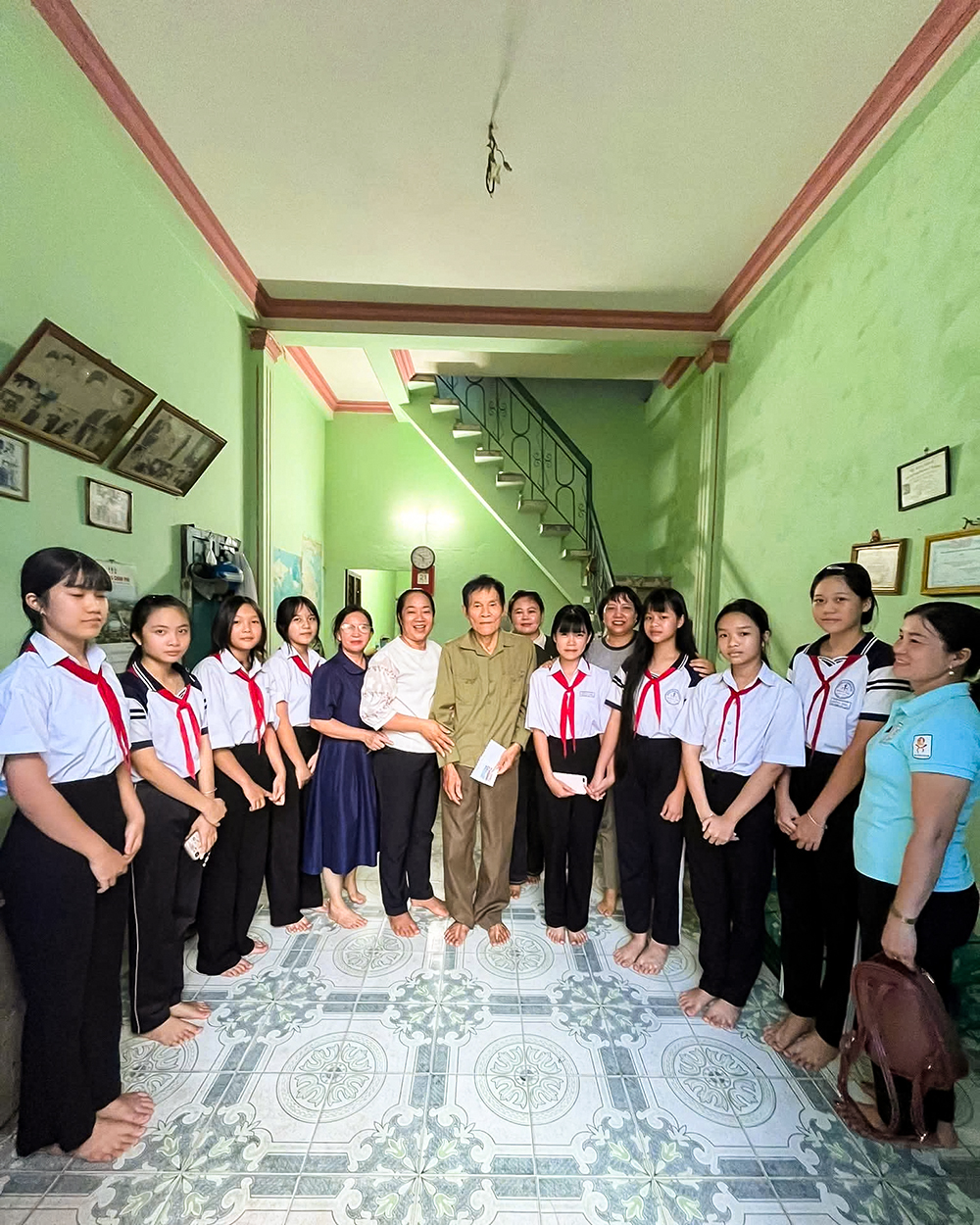 Bồi đắp đạo lý “Uống nước nhớ nguồn” từ mỗi mái trường