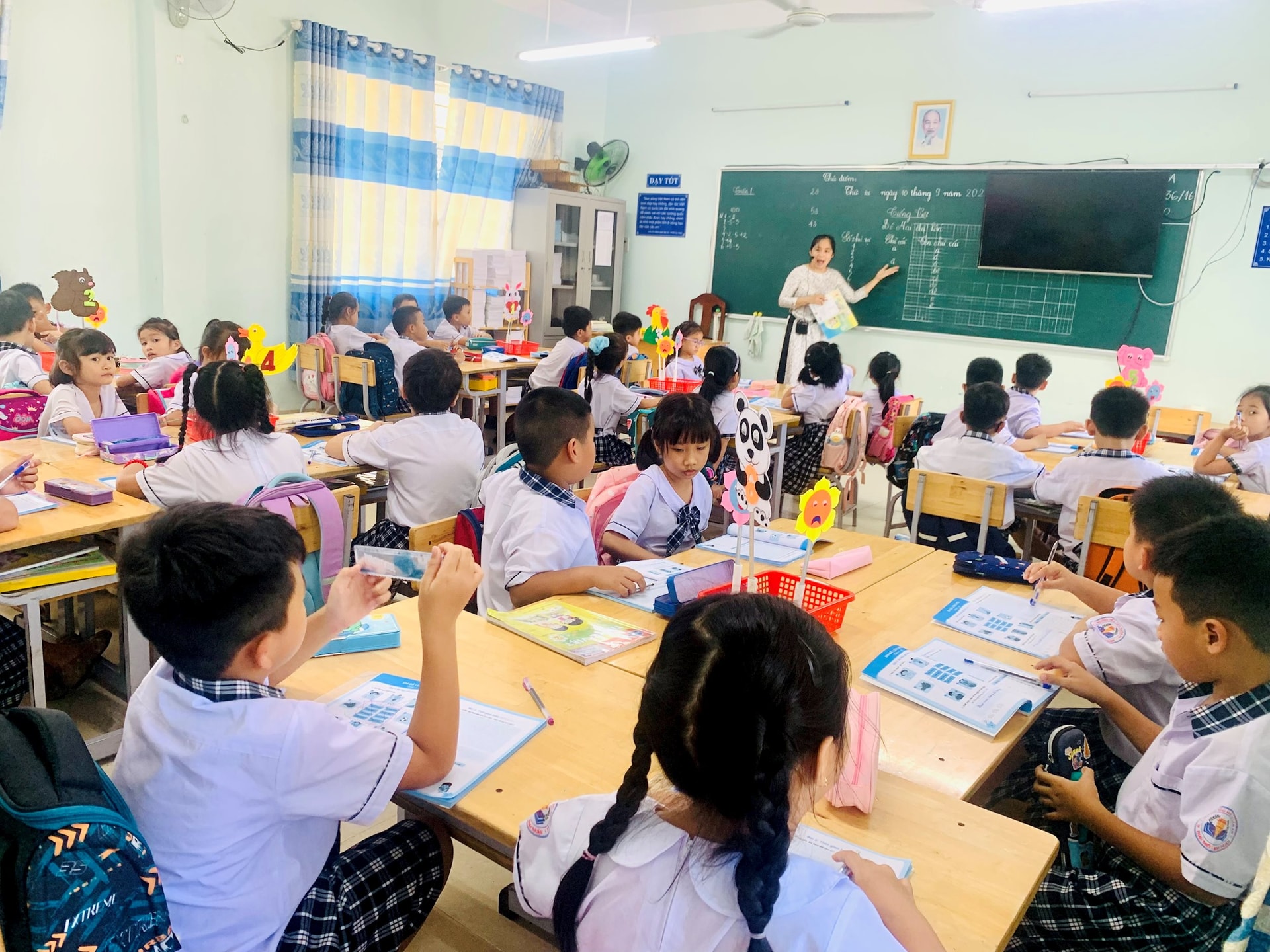 Giúp trẻ khuyết tật hòa nhập học đường