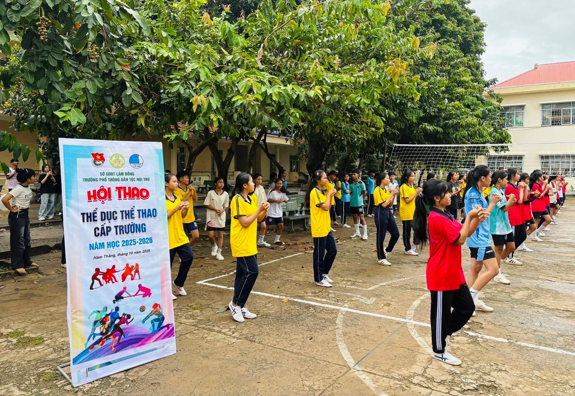 Chăm lo toàn diện cho học sinh dân tộc nội trú