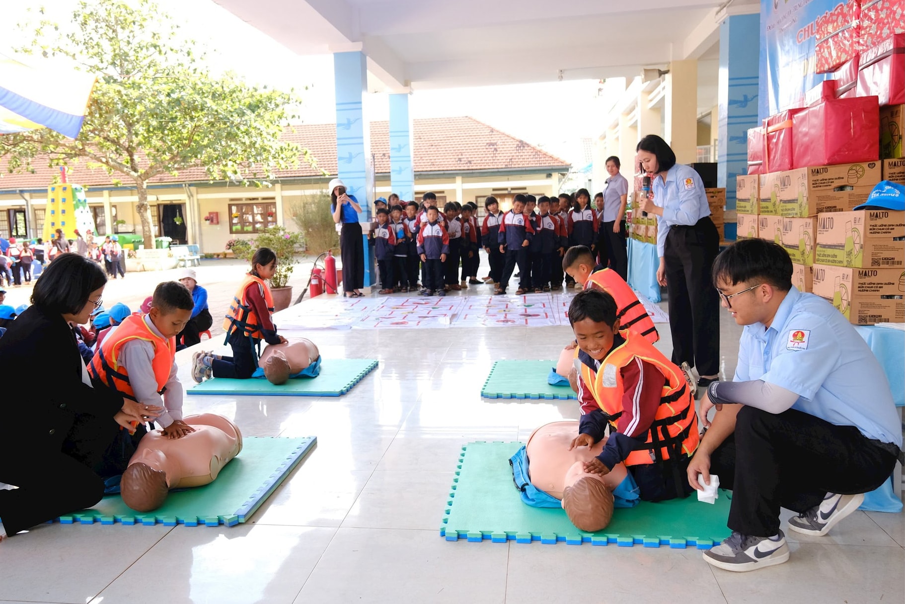 “Trường học an toàn” rèn kỹ năng cho học sinh