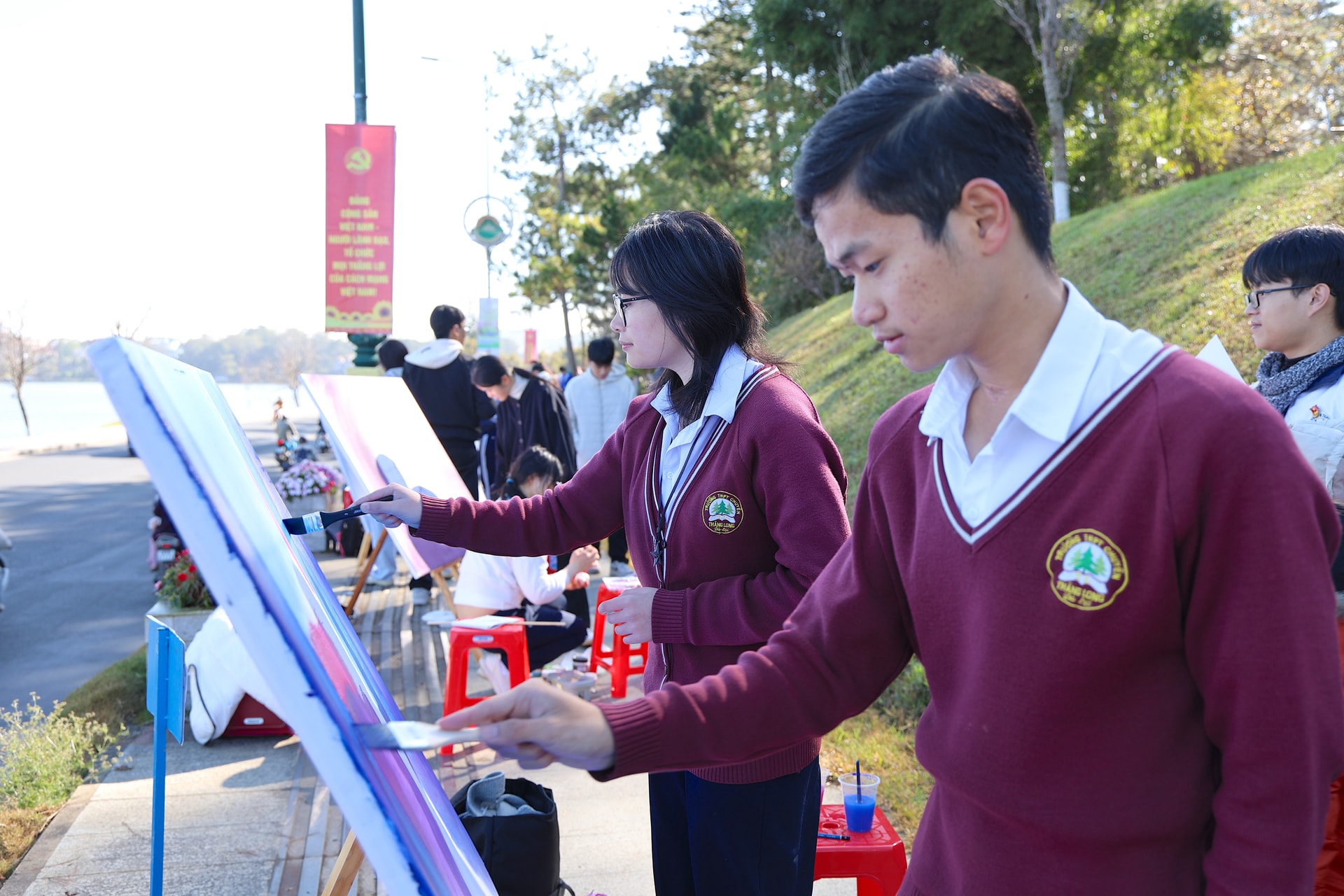 Hội thi vẽ tranh thiếu nhi hưởng ứng Lễ hội hoa mai anh đào - Đà Lạt Xuân 2026