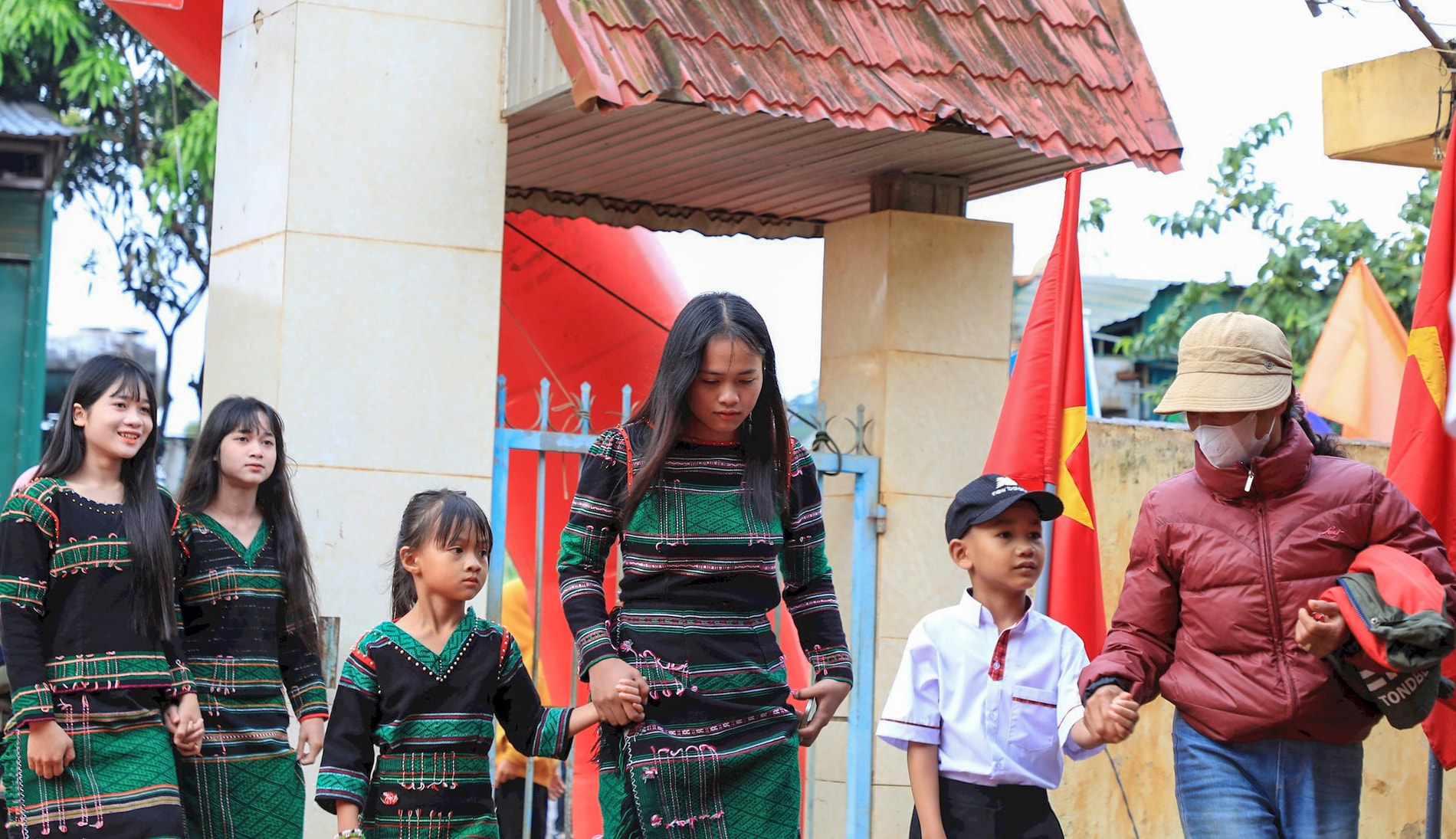 Ban hành Thông tư quy định xác định tương đương chức danh nhà giáo