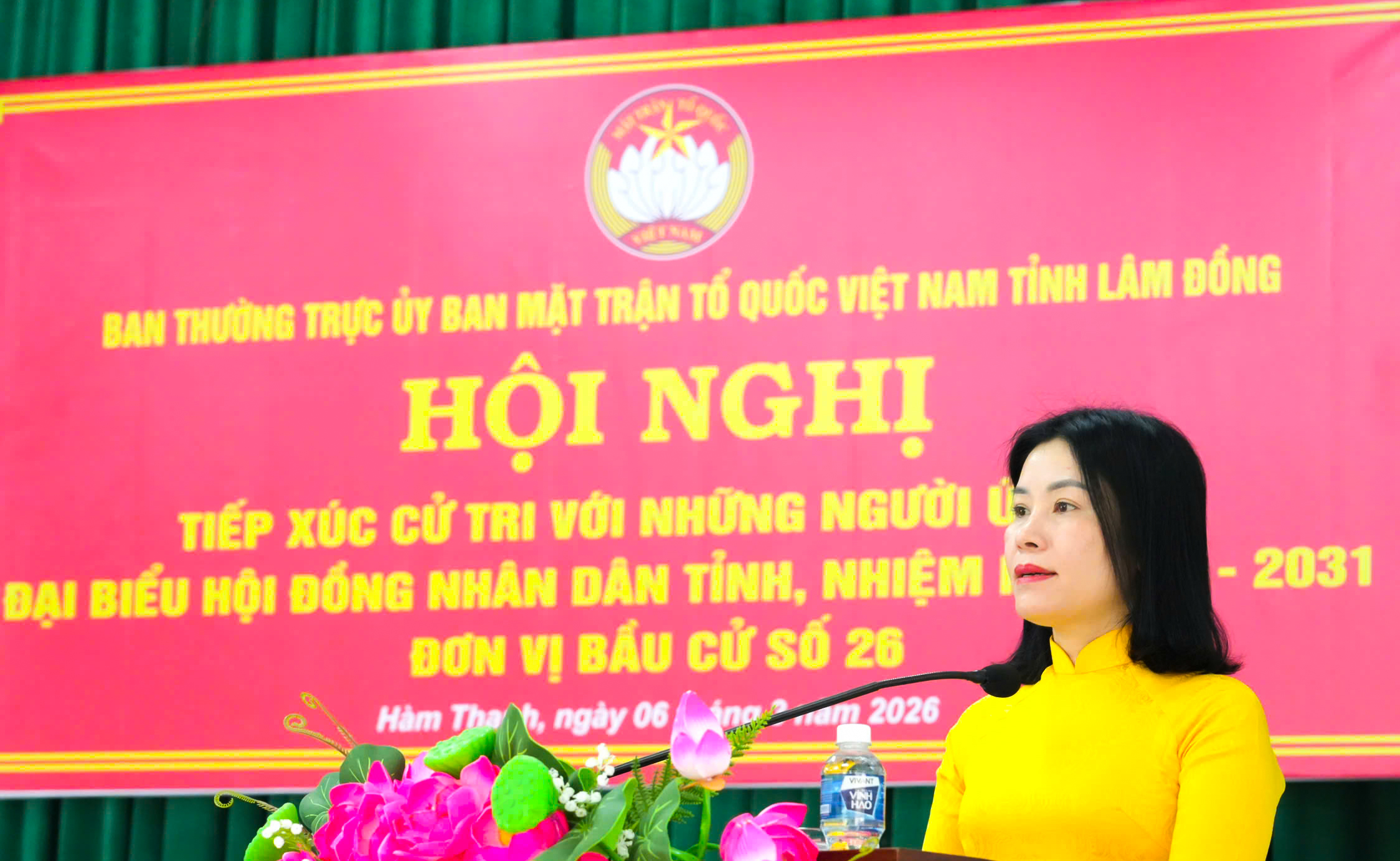 Ứng cử viên đại biểu HĐND tỉnh trình bày chương trình hành động trước cử tri xã Hàm Thạnh