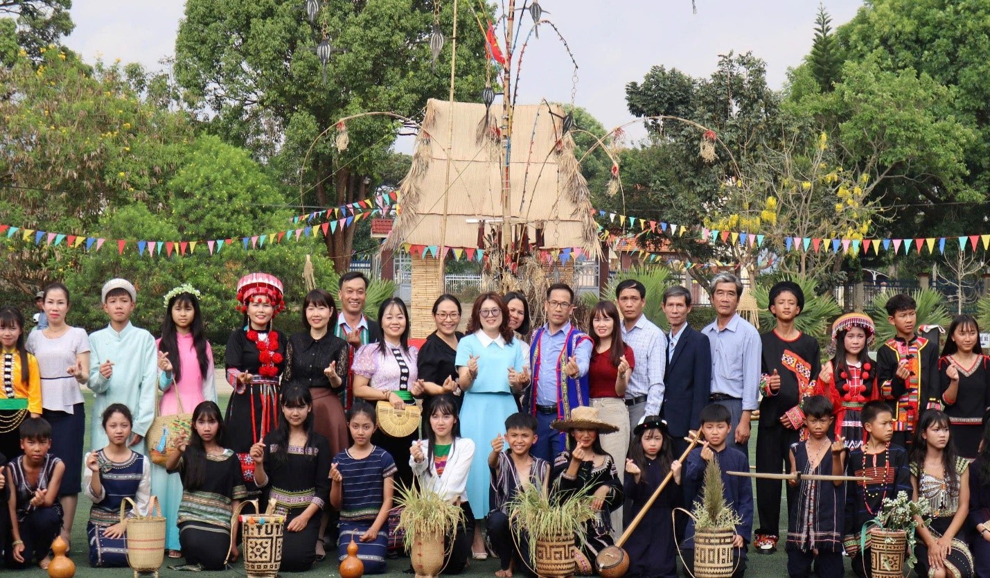 Sôi nổi Ngày hội văn hóa các dân tộc tại Trường PTDTNT THCS Đức Trọng