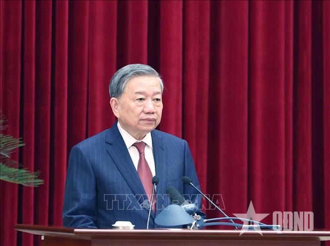 Kiên định cách mạng bộ máy - Mở đường phát triển dân tộc - Bài 1: Hoàn tất sắp xếp tổ chức, định hình kiến trúc quản trị