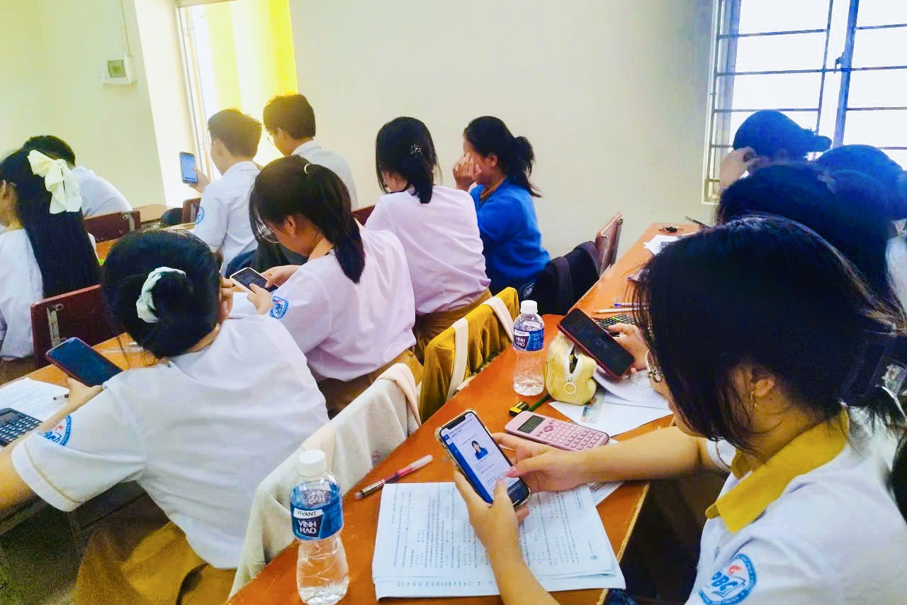 Ðăng ký thi tốt nghiệp THPT 2026 diễn ra nền nếp, hiệu quả