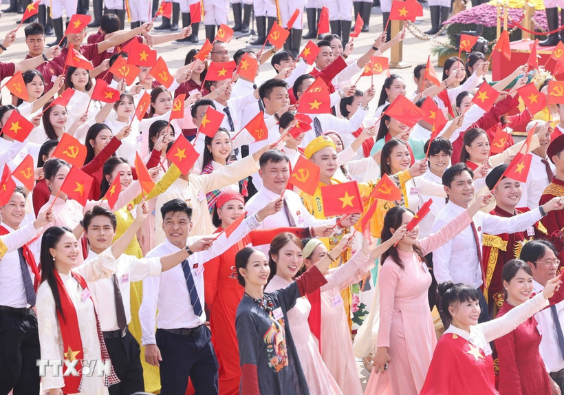 Ý chí, sức mạnh tự cường của một dân tộc cuốn phăng luận điệu xuyên tạc - Bài 3: Thể hiện mạnh mẽ ý chí tự cường để hiện thực hóa tầm nhìn chiến lược trăm năm (tiếp theo và hết)