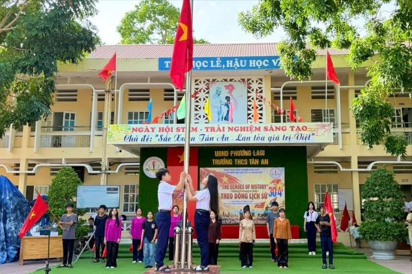 Để lịch sử chạm đến trái tim học sinh