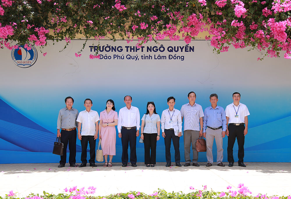 Sở GDĐT Lâm Đồng làm việc với các cơ sở giáo dục tại đặc khu Phú Quý: Tập trung nâng cao chất lượng, chuẩn bị tốt kỳ thi 2026