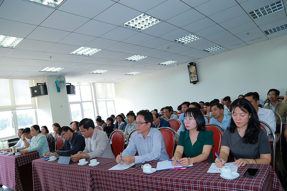 Hội đồng Sáng kiến Sở GDĐT Lâm Đồng họp triển khai chấm 1.221 sáng kiến năm học 2025–2026