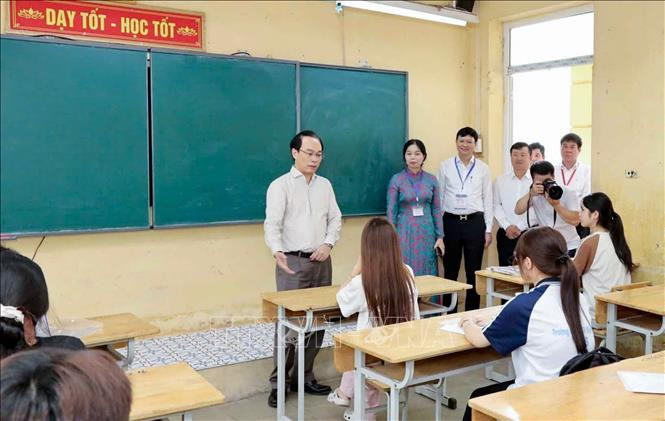Hơn 1,2 triệu thí sinh tham dự kỳ thi tốt nghiệp THPT 2026