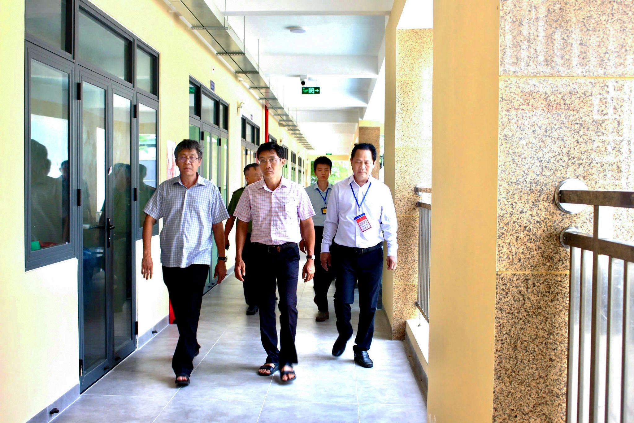 Lãnh đạo tỉnh Lâm Đồng kiểm tra công tác thi tốt nghiệp THPT khu vực Phan Thiết