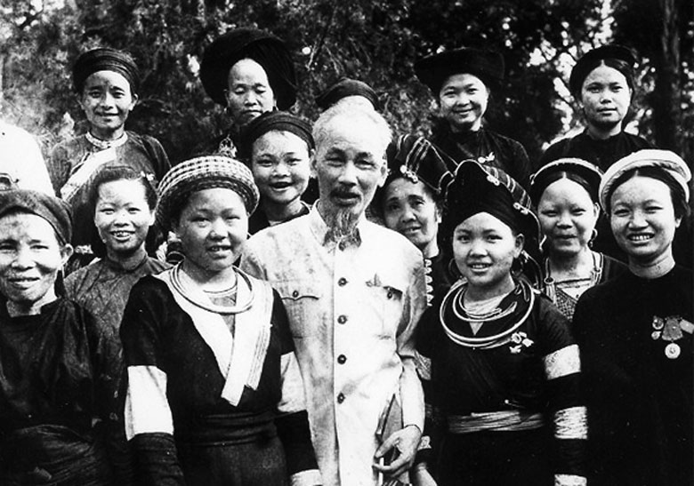 Tư tưởng Hồ Chí Minh về giải phóng phụ nữ
