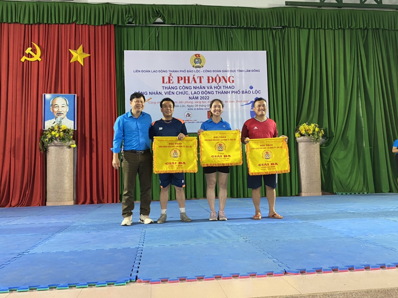 CÔNG ĐOÀN NGÀNH GIÁO DỤC, LIÊN ĐOÀN LAO ĐỘNG TP BẢO LỘC TỔ CHỨC LỄ PHÁT ĐỘNG THÁNG CÔNG NHÂN VÀ HỘI THAO CÔNG NHÂN VIÊN CHỨC, LAO ĐỘNG, NĂM 2022  