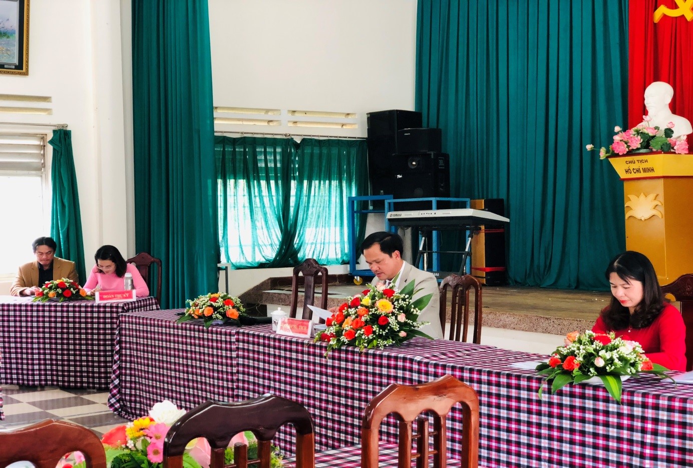 TRƯỜNG THCS&THPT TÀ NUNG TỔ CHỨC HỘI NGHỊ CÁN BỘ,  VIÊN CHỨC NĂM HỌC 2022-2023