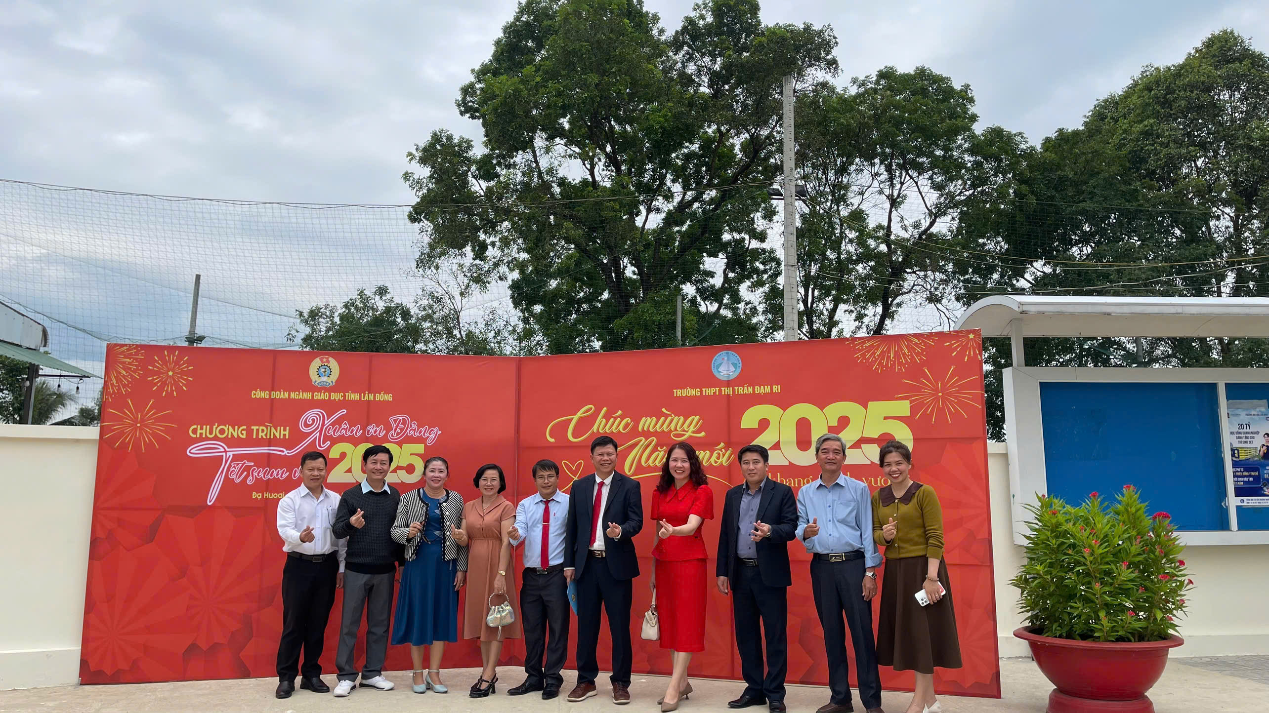 ẤM ÁP “TẾT SUM VẦY – XUÂN ƠN ĐẢNG” TẠI HUYỆN ĐẠ HUOAI