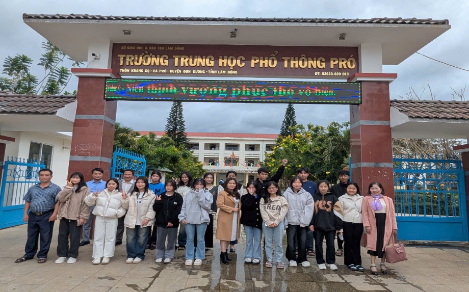 Trường THPT Pró nỗ lực vươn lên tại kỳ thi học sinh giỏi cấp tỉnh năm học 2024-2025