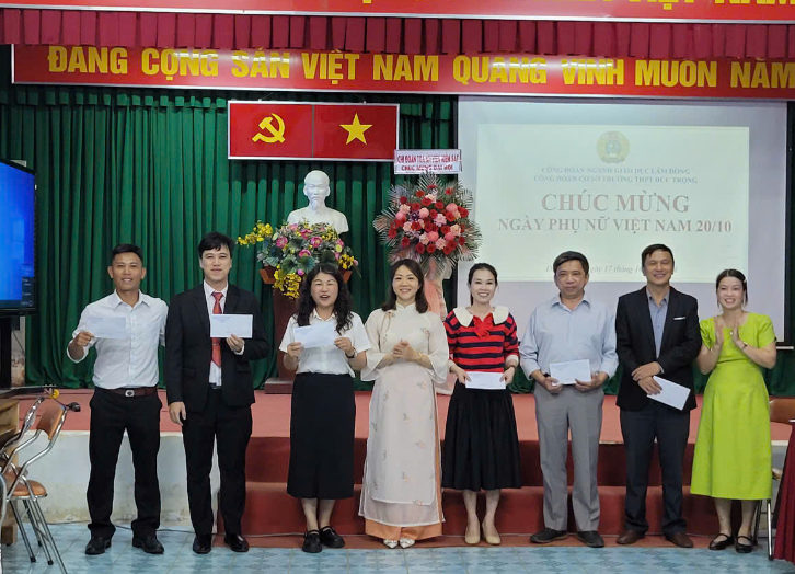 CÔNG ĐOÀN CƠ SỞ TRƯỜNG THPT ĐỨC TRỌNG TỔ CHỨC CÁC HOẠT ĐỘNG NHÂN KỶ NIỆM 94 NĂM NGÀY THÀNH LẬP HỘI LIÊN HIỆP PHỤ NỮ VIỆT NAM 20/10