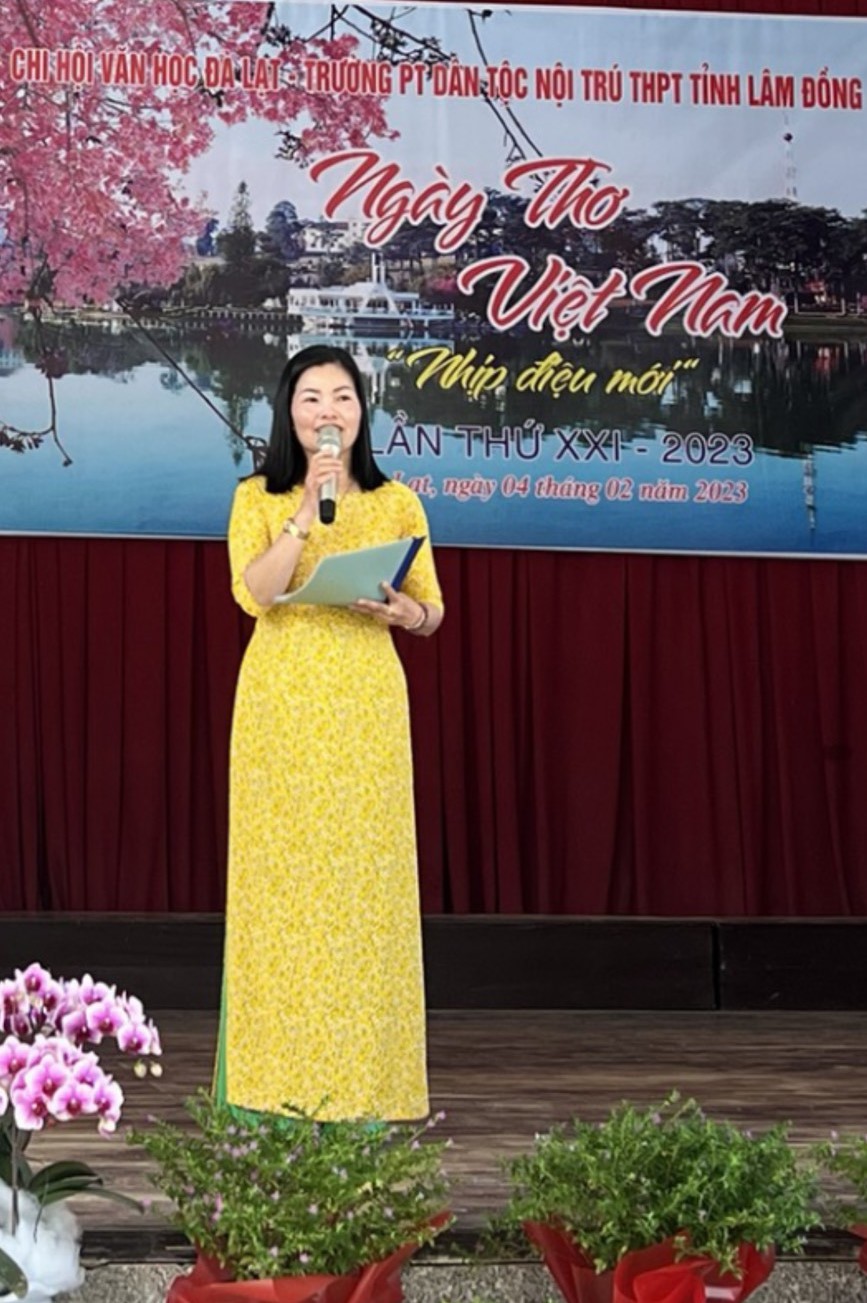 NỮ TỔ TRƯỞNG - TẤM GƯƠNG SÁNG CỦA TRƯỜNG PTDT NỘI TRÚ