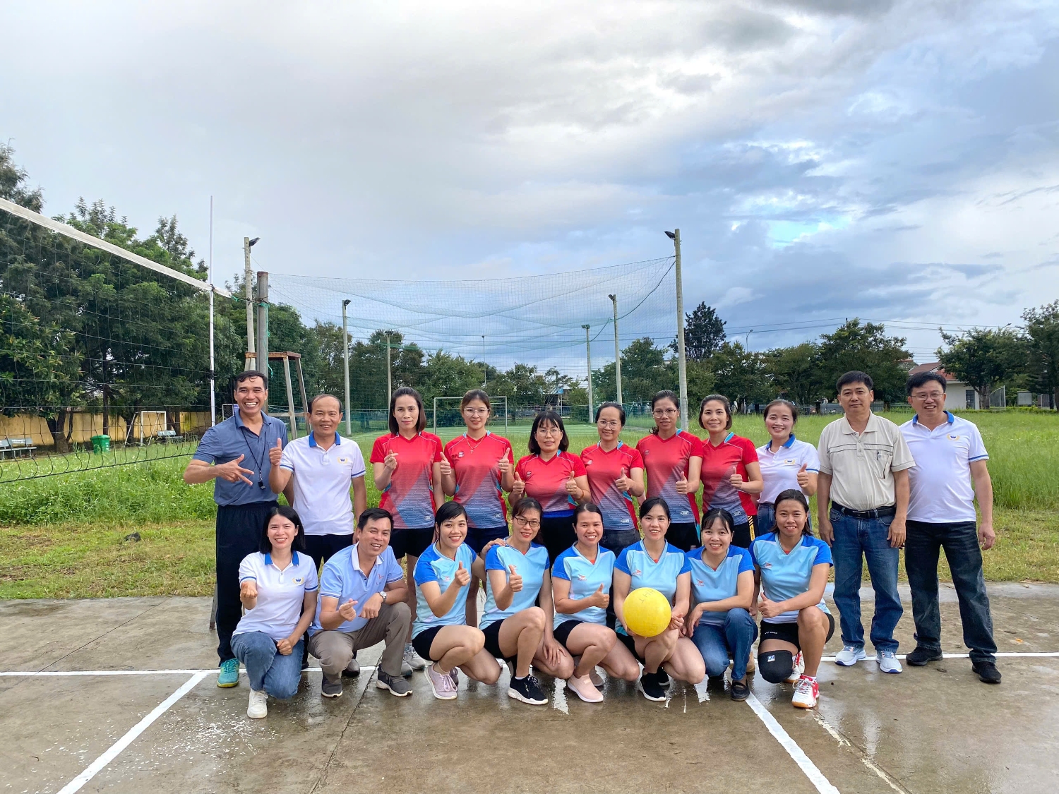 CĐCS HOÀNG HOA THÁM TỔ CHỨC HOẠT ĐỘNG CHÀO MỪNG NGÀY PHỤ NỮ VIỆT NAM 20/10/2024