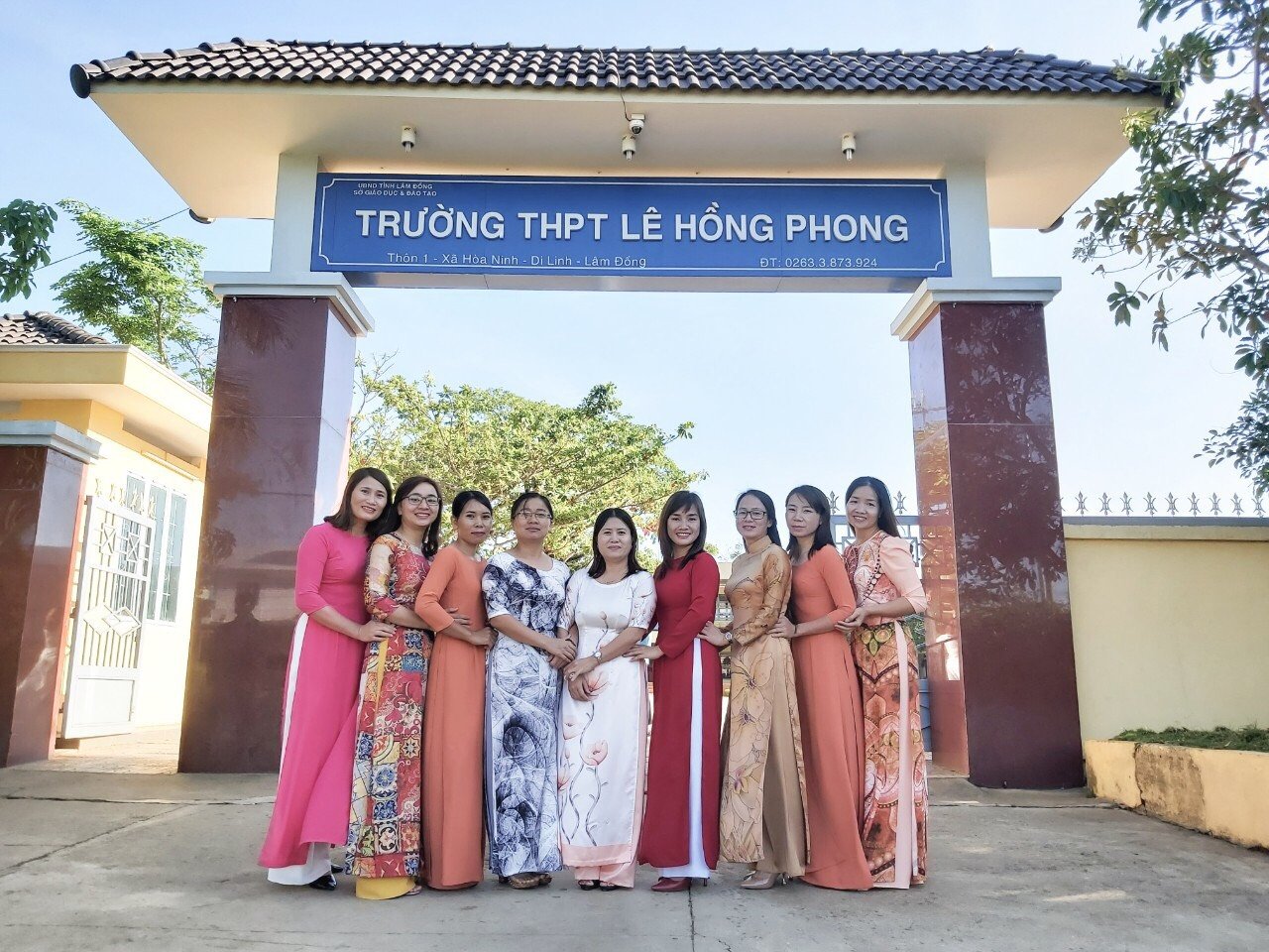CÔNG ĐOÀN TRƯỜNG THPT LÊ HỒNG PHONG TỔ CHỨC THÀNH CÔNG CUỘC THI “NÉT ĐẸP ÁO DÀI NƠI CÔNG SỞ QUA ẢNH” NĂM 2021