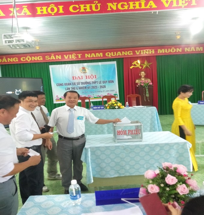 ĐẠI HỘI CÔNG ĐOÀN CƠ SỞ TRƯỜNG THPT LÊ QUÝ ĐÔN