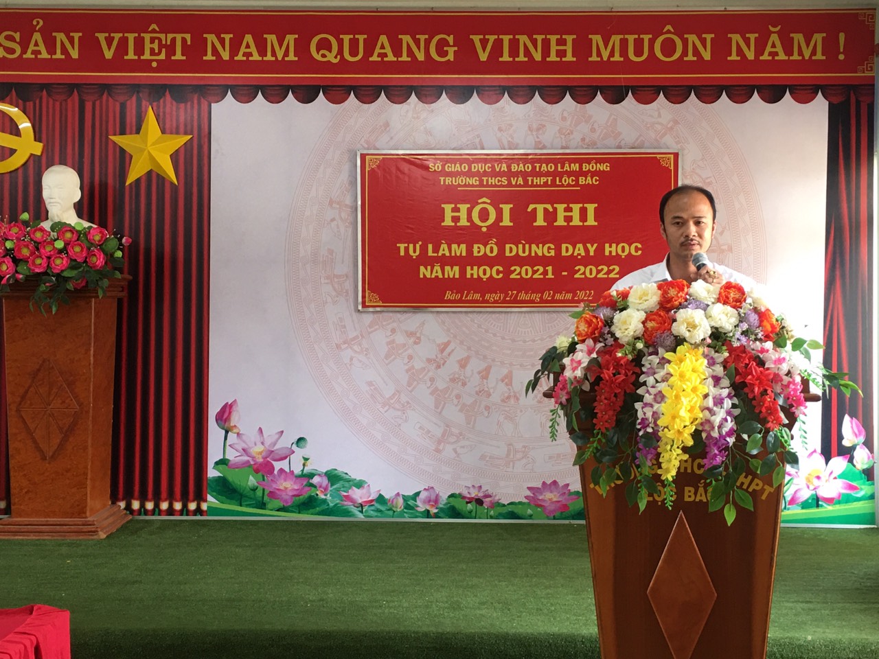 TRƯỜNG THCS & THPT LỘC BẮC  TỔ CHỨC HỘI THI “THIẾT BỊ DẠY HỌC TỰ LÀM”  NĂM HỌC  2021 – 2022