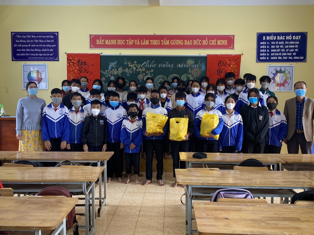  SẮC XUÂN NHÂM DẦN TẠI TRƯỜNG THCS & THPT LỘC BẮC