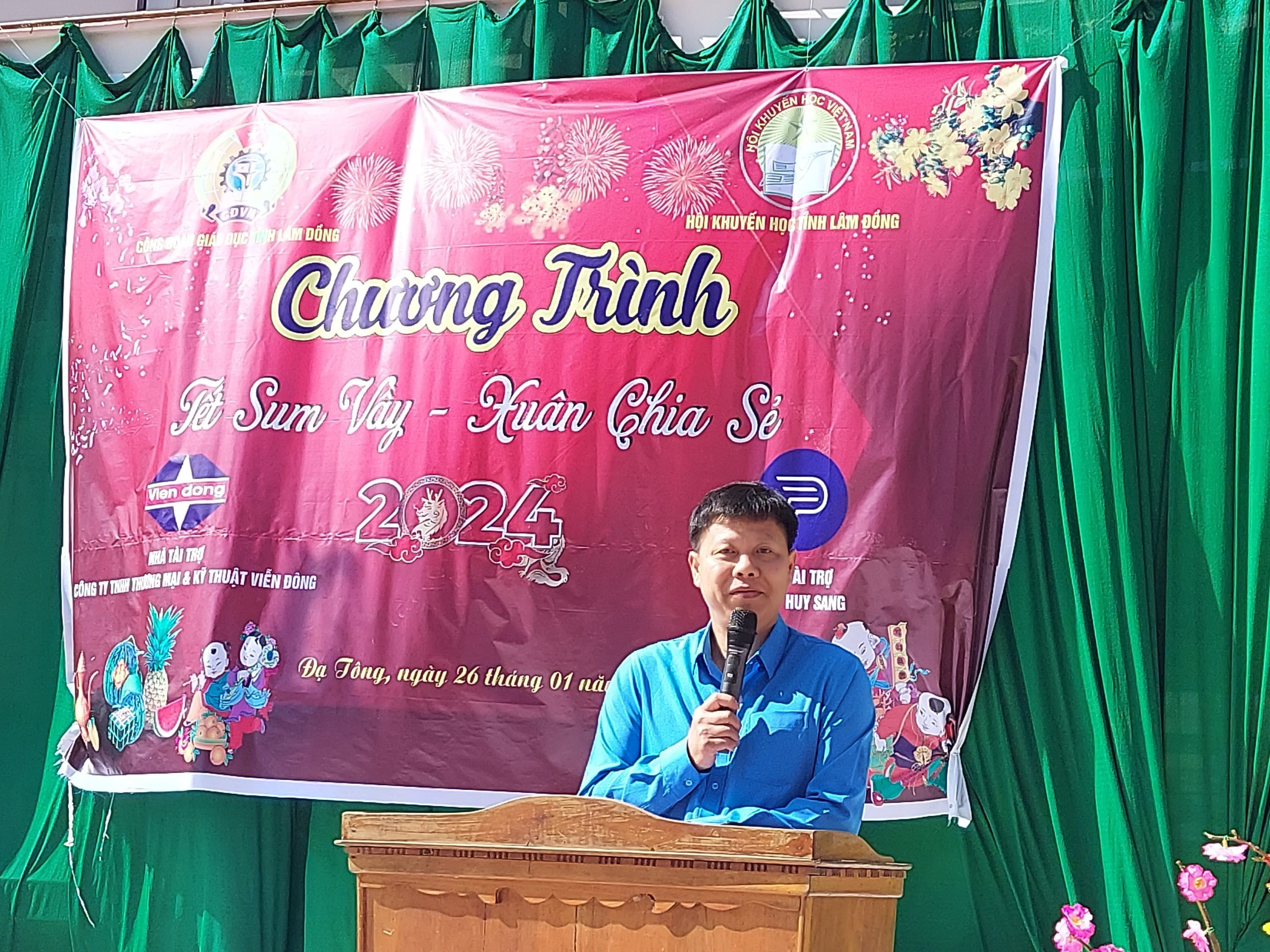 CÔNG ĐOÀN NGÀNH GIÁO DỤC LÂM ĐỒNG TỔ CHỨC CHƯƠNG TRÌNH “ TẾT SUM VẦY – XUÂN CHIA SẺ” TẠI XÃ ĐẠ TÔNG HUYỆN ĐAM RÔNG