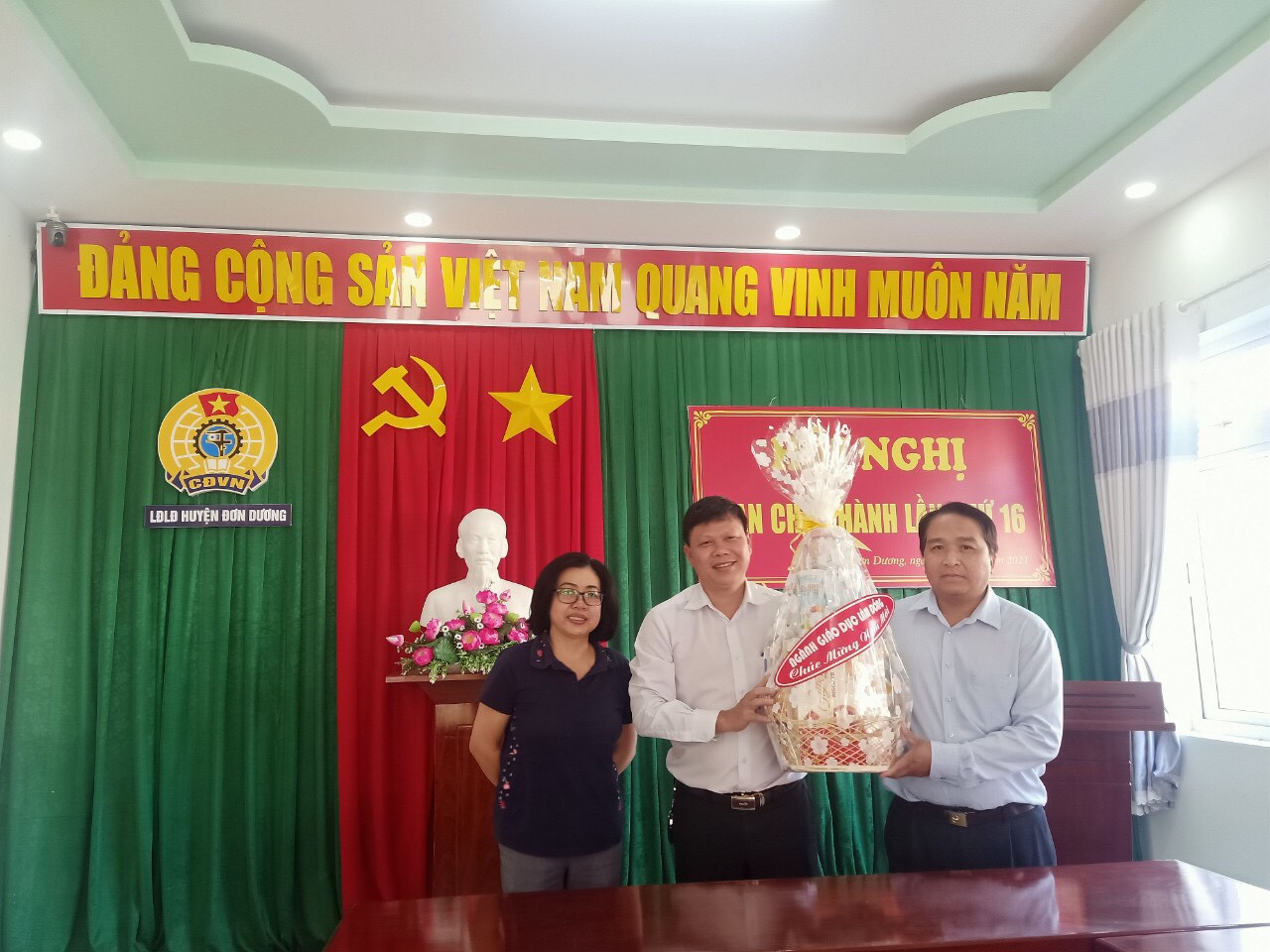 Phát huy vai trò phối hợp LĐLĐ huyện, thành phố trong chỉ đạo hoạt động công đoàn ngành nghề.