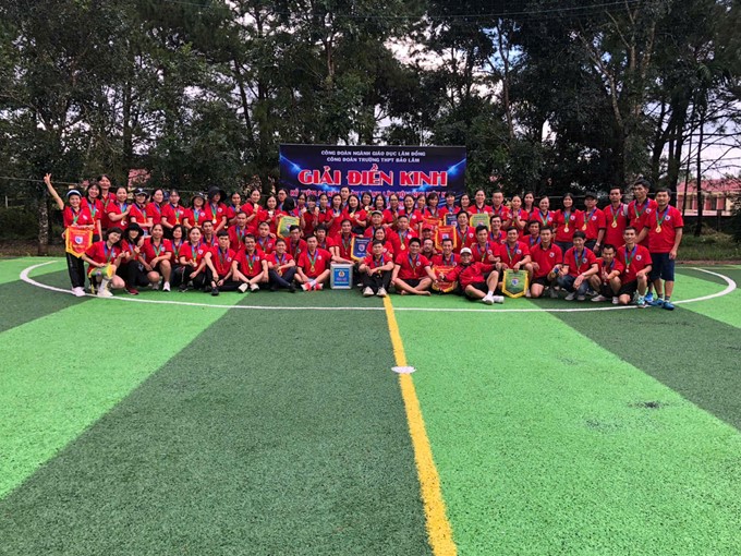 CĐCS TRƯỜNG THPT BẢO LÂM TỔ CHỨC “GIẢI ĐIỀN KINH” CHÀO MỪNG KỶ NIỆM 94 NĂM NGÀY THÀNH LẬP HỘI LIÊN HIỆP PHỤ NỮ VIỆT NAM VÀ ĐỒNG HÀNH CÙNG HỌC SINH CÓ HOÀN CẢNH KHÓ KHĂN VÌ TƯƠNG LAI TƯƠI SÁNG