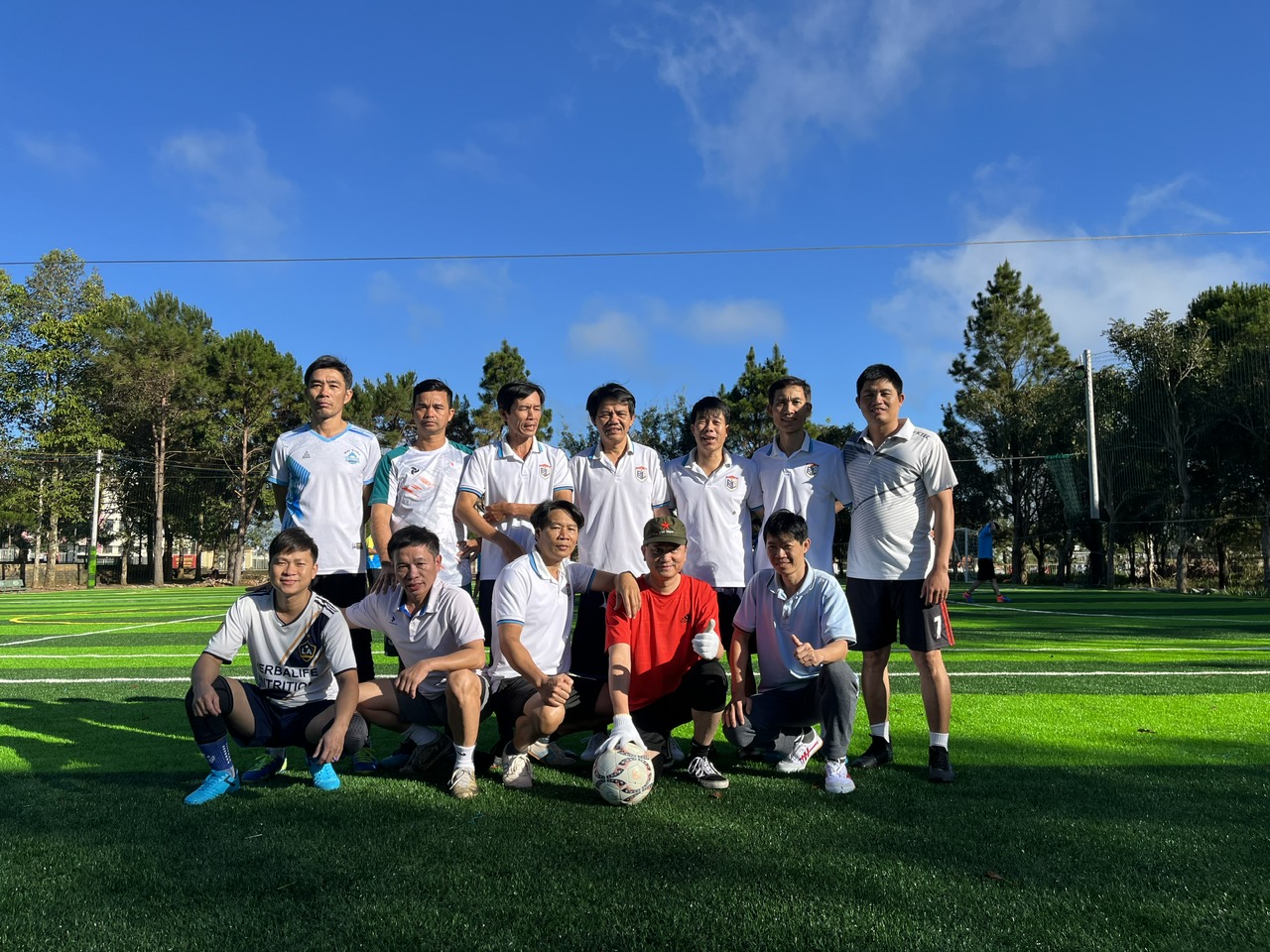 CĐCS TRƯỜNG THPT BẢO LÂM TỔ CHỨC GIẢI BÓNG ĐÁ NAM NHÂN DỊP KỶ NIỆM 79 NĂM NGÀY THÀNH LẬP QUÂN ĐỘI NHÂN DÂN VIỆT NAM (22/12/1944 – 22/12/2023)