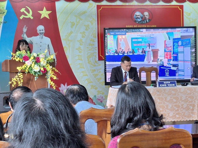 TRƯỜNG THPT DI LINH LONG TRỌNG TỔ CHỨC HỘI NGHỊ CÁN BỘ - VIÊN CHỨC NĂM HỌC 2024 - 2025